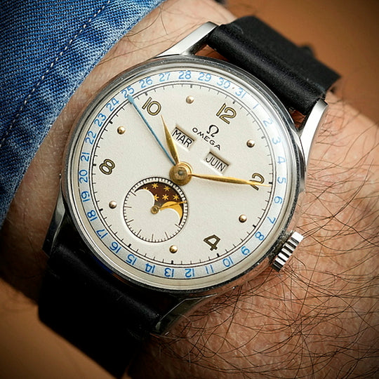 Omega Cosmic tiple date phase de lune Réf. 2471/1 Cal. 381 base Lemania 27 DLPC  -1946-