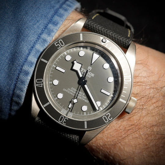 Tudor  Black Bay 58 925 -2023-  Réf. M79010SG-0002  Cal. Calibre Manufacture MT5400  -2023-