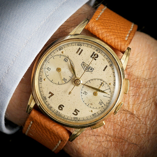 Heuer Chronographe Pre-Carrera Big Eyes or jaune 14kts -1950-  Réf. 945902  Cal. Valjoux 23  -1950-