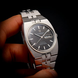 Omega  Constellation Chronomètre Day-Date -1970-  Réf. 1680045  Cal. 751  -1970-