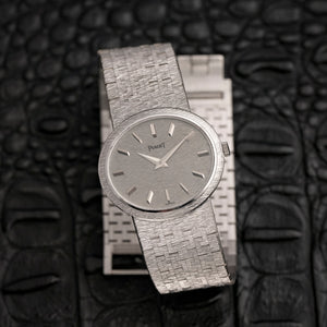 Piaget Complet dame or blanc 18Kts -1970- Réf.9801 A6 Cal.P -1970-