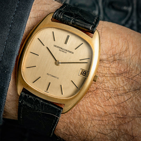 Vacheron Constantin Les Historiques Automatique Extra Plate Or Jaune 18Kts -1976- Réf.2020 Cal.K1121 Poinçon de Genève -1976-
