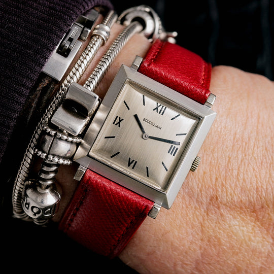 Boucheron Carré Lady Or blanc 18kts -1960- Réf.90308 Cal.Remontage manuel ETA 2512 -1960-