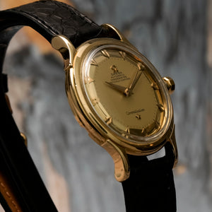 Omega Constellation de Luxe Pie Pan  Automatique or jaune 18kts -1952-  Réf. 2699  Cal. 354  -1952- (Copie)