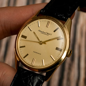 IWC Calatrava Automatique or/acier -1966- Réf.910A  Cal.854 -1966-