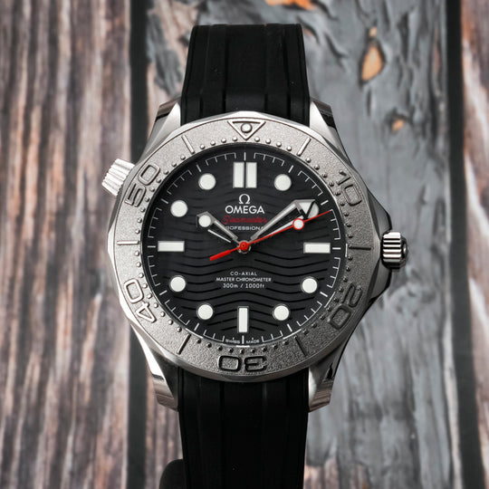 Omega Seamaster Diver 300 M Nekton -2022- Réf. 210.32.42.20.01.002  Cal.Co-Axial 8806 -2022-