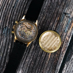 Omega  Chronographe Seamaster Cal.321 or jaune 18kts -1965- Réf.105004 Cal.321 -1965-