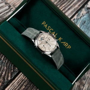 Universal Genève Chronographe Tri-Compax calendrier complet phases de lune -1956- Réf.22297-3 Cal.281 -1956-