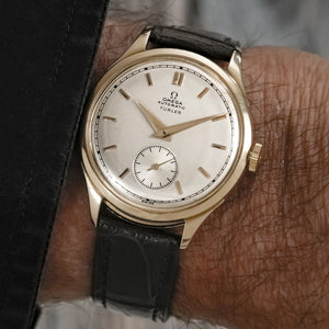 Omega Double Signature Türler Or Jaune 18kts Réf.2374 Cal.30.10.RAPC -1944-