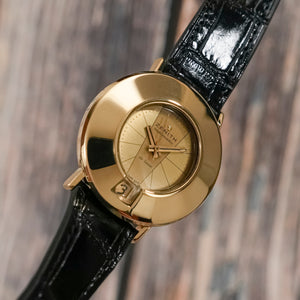 Zenith "Keyhole" Automatique or jaune 18 kts -1965- Réf.A6621 Cal.2542 PC -1962-