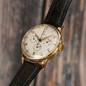 Omega Chronographe Jumbo Or Jaune 18K -1951- Réf.2466 Cal.321 -1951-
