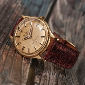 Omega Constellation or Jaune 18 k -1961- Réf.14381 Cal.Cal. 551 -1961-
