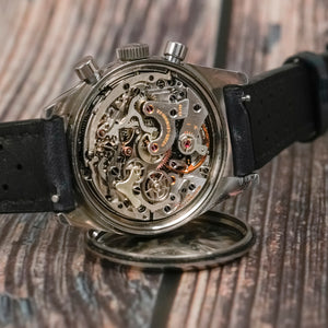 Heuer Chronographe Carrera 12 "Red Tachy"-1964- Réf.2447 T Cal.Valjoux 72 -1964-