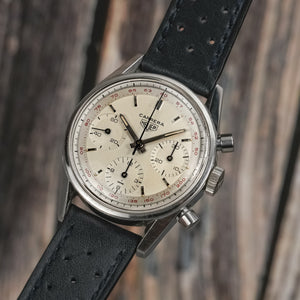 Heuer Chronographe Carrera 12 "Red Tachy"-1964- Réf.2447 T Cal.Valjoux 72 -1964-