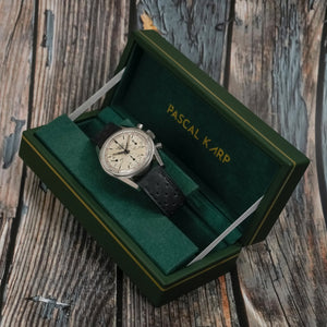 Heuer Chronographe Carrera 12 "Red Tachy"-1964- Réf.2447 T Cal.Valjoux 72 -1964-