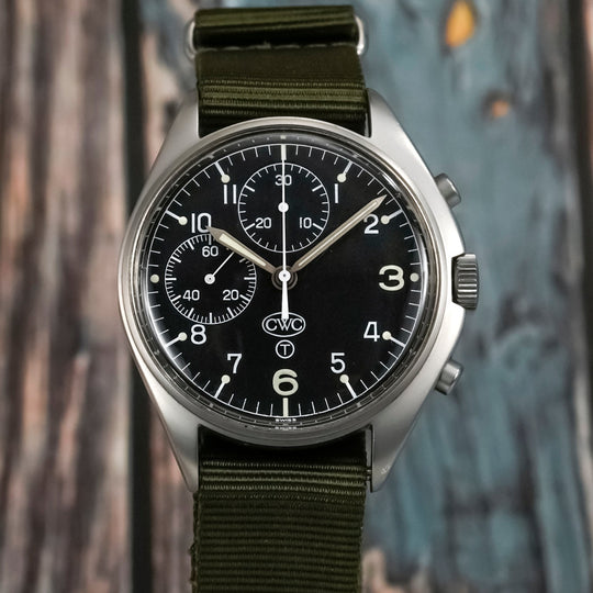 -CWC Royal Navy  Fleet Air Arm Chronographe Pilote -1980- Réf.6645-99 Cal.Valjoux 7765 -1980-