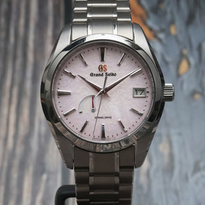 Grand Seiko Heritage "Pink Snowflake" 20e anniversaire Édition Limitée 1500 pcs -2024- Réf.SBGA497 Cal.Spring Drive 9R -2024-