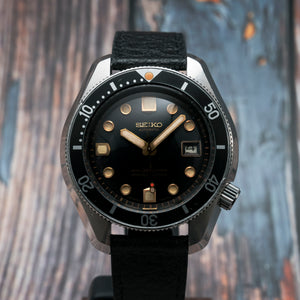 Seiko  Diver Professional Water 300m Proof  -1967- Réf.6215-7000  Cal.6215 Diashock (18.000bph) -1967-