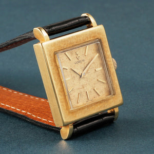 Corum Lady Square 18kts  Réf. 11330  Cal. Corum 425  -1965-