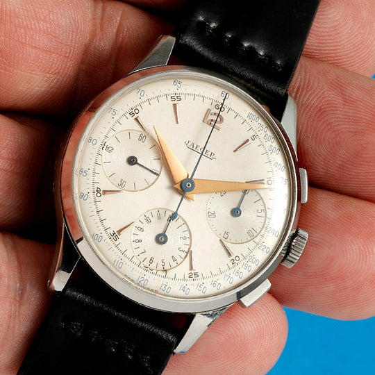 Jaeger-LeCoultre Chronographe Tri-Compax acier inoxydable réf. 22493/1  Cal.UG 285  -1952-
