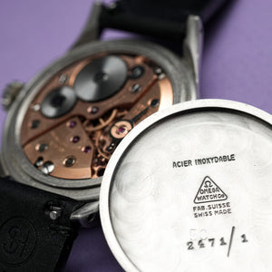 Omega Cosmic tiple date phase de lune Réf. 2471/1 Cal. 381 base Lemania 27 DLPC  -1946-