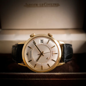 Jaeger-LeCoultre Memovox or Jaune 18kts automatique Bumper réf. 855  Cal. K825  -1965-