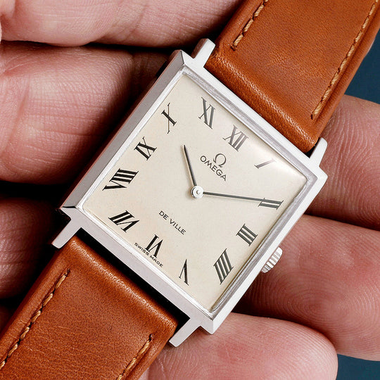 Omega De Ville Square Réf. 111.024 Cal. 620 -1966-