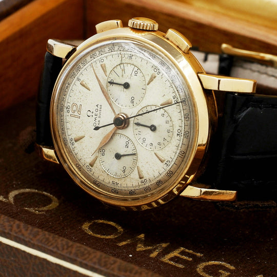 Omega Chronographe or jaune 18Kts  Réf.2550 Cal.321 Full Set -1953-