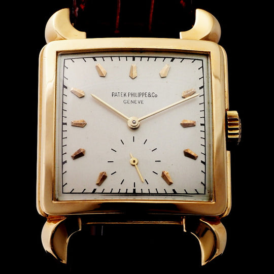 Patek Philippe or jaune 18Kt Ref. 2423 ’Horned-shaped’ Cal 10’’’200 -1947-